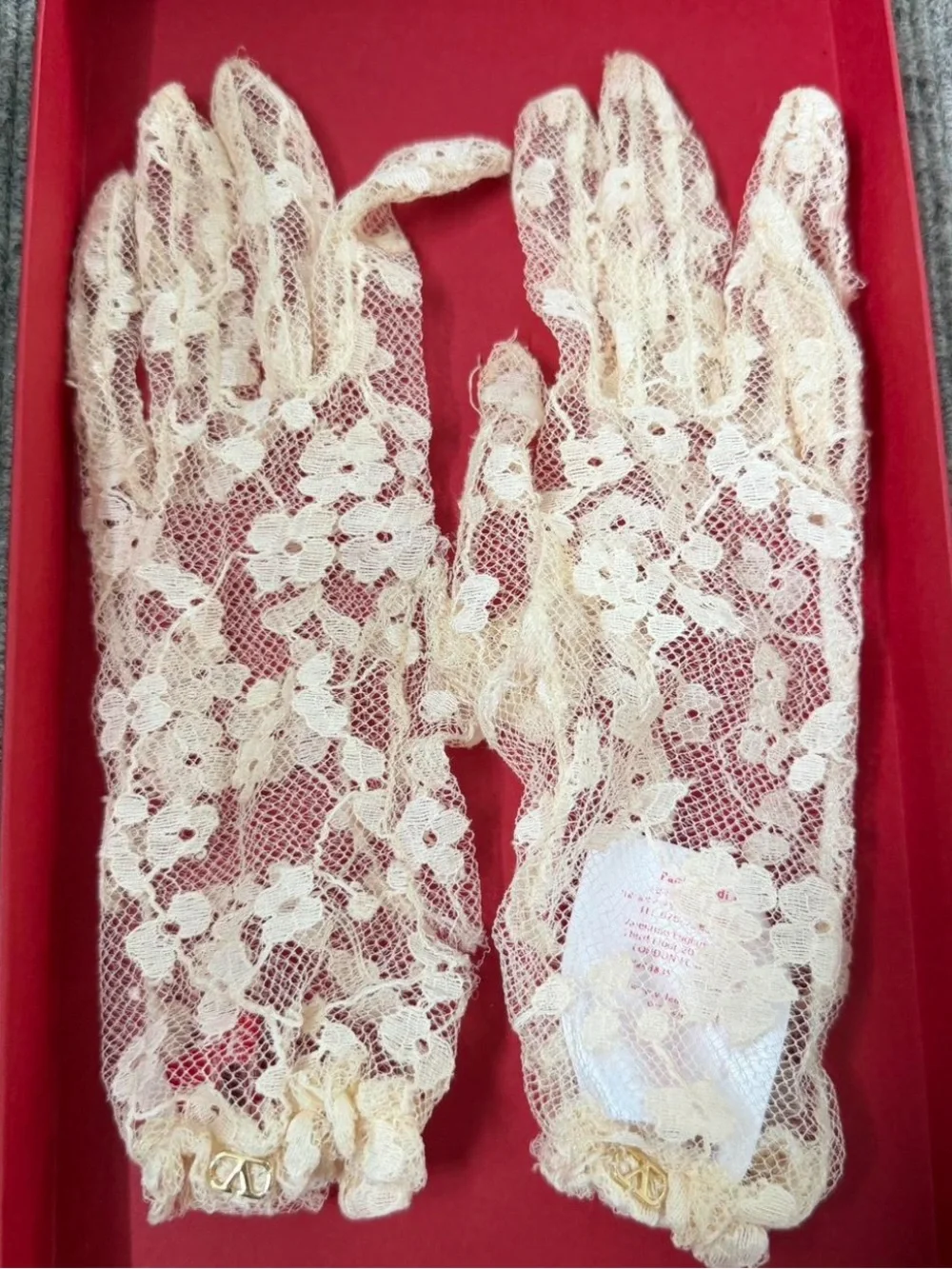 Valentino Lace Gloves